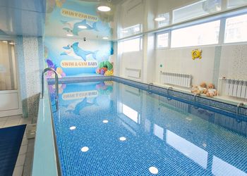 В бассейне SWIM & GYM BABY